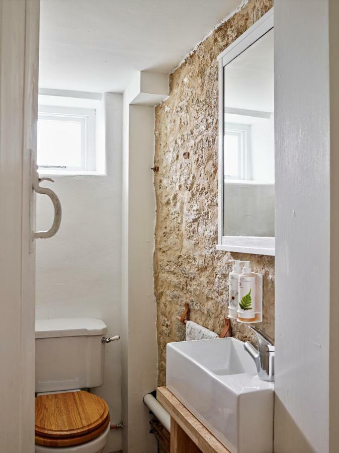 Artisan Cottage Chippenham  Exterior photo